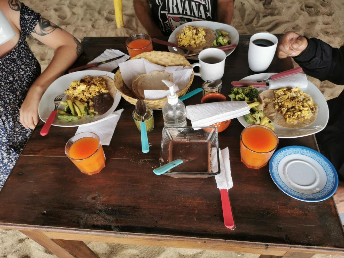 La Maxima & Lgbt Zipolite