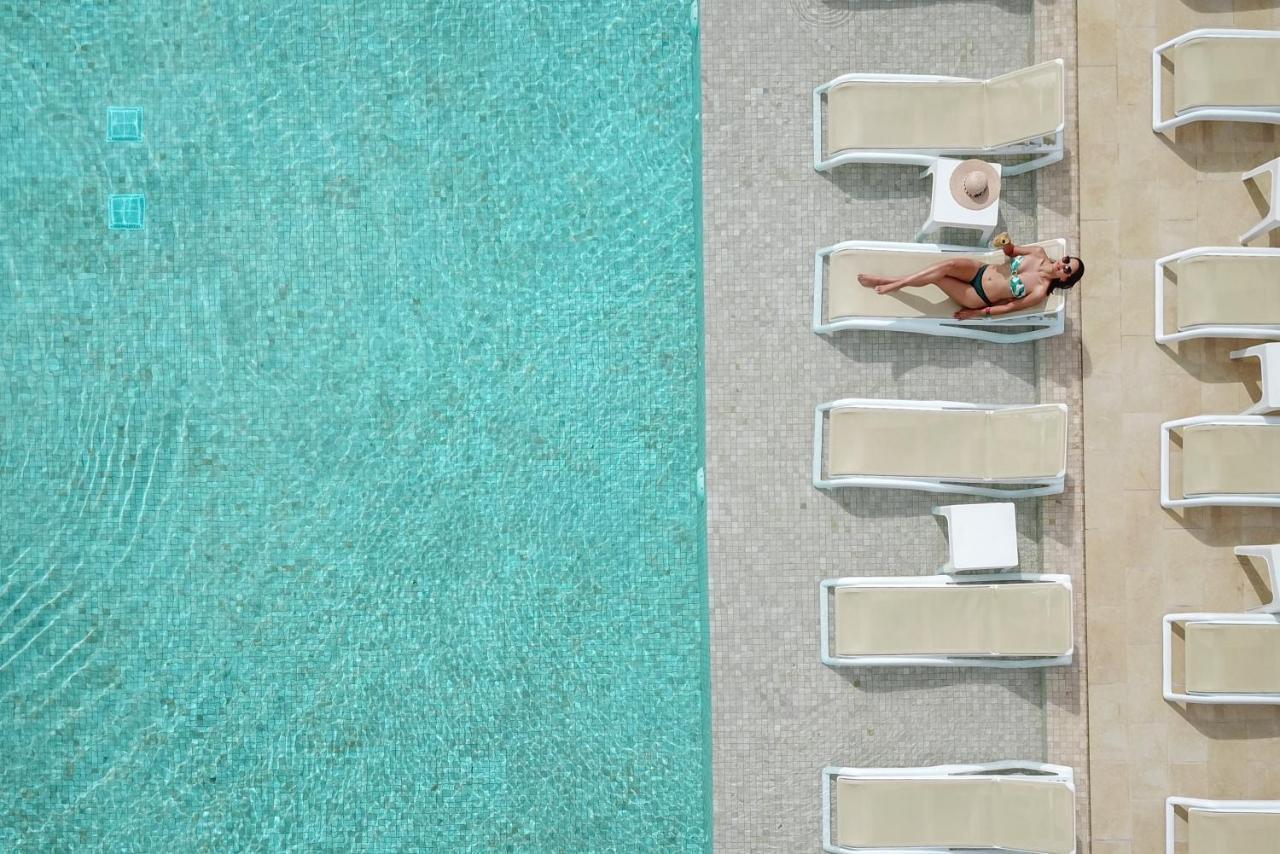 Izla Front Hotel 5*