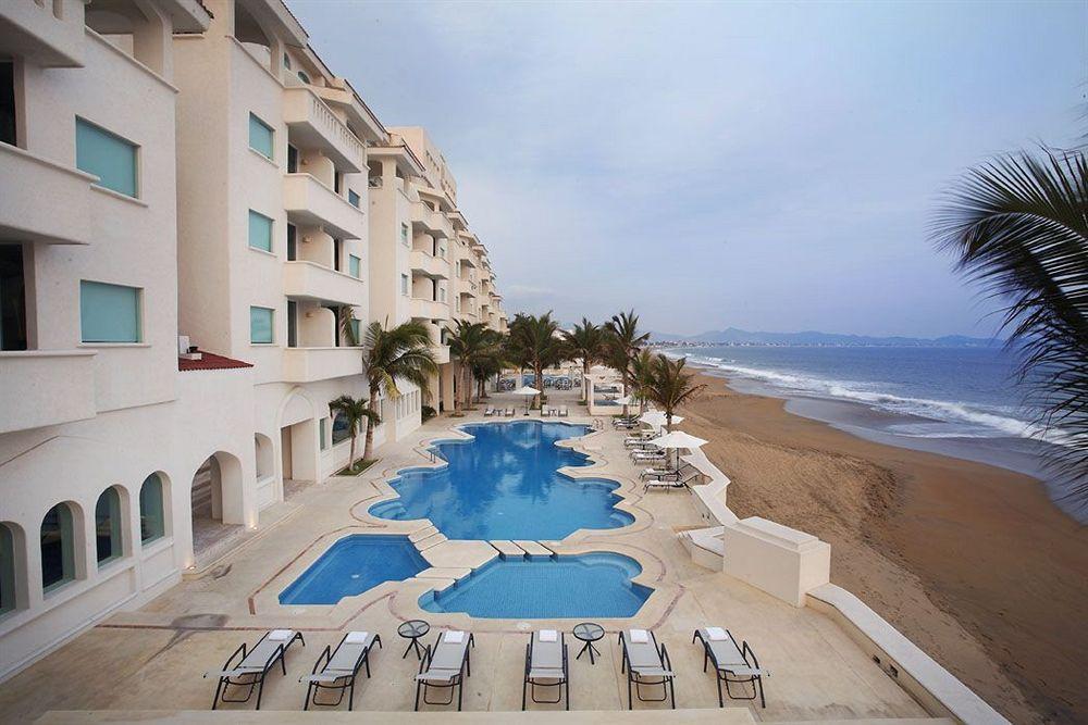 Hotel Camino Real 5*