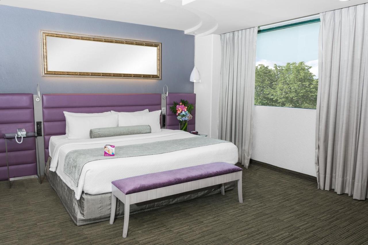 Crowne Plaza - Lancaster By Ihg 4*