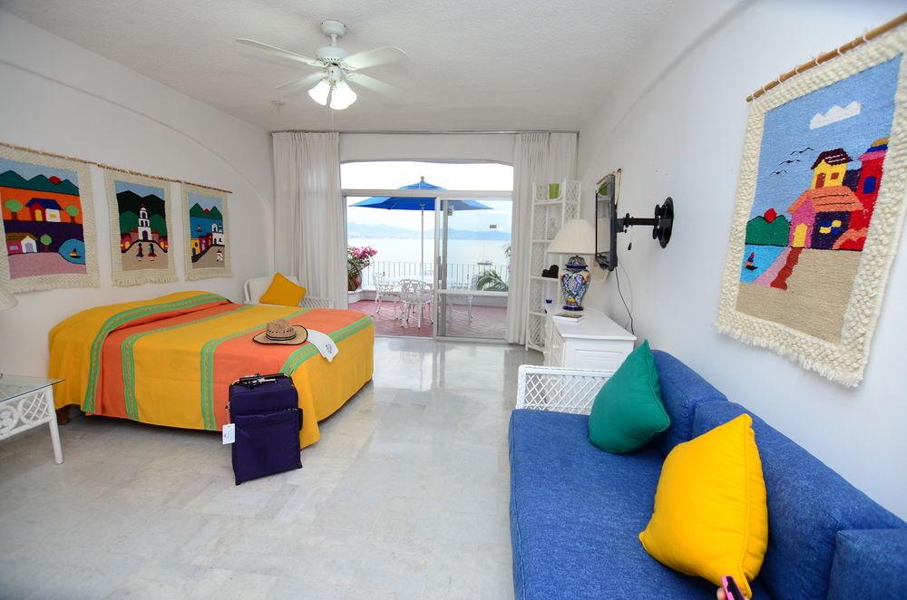 Aparthotel Dolphin Cove