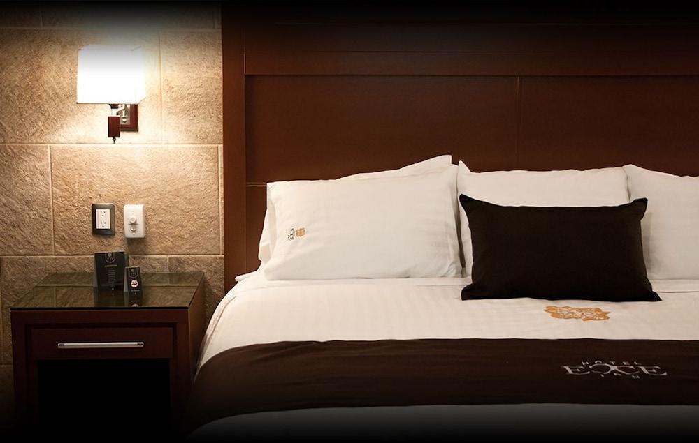 Ecce & Hotel 5*