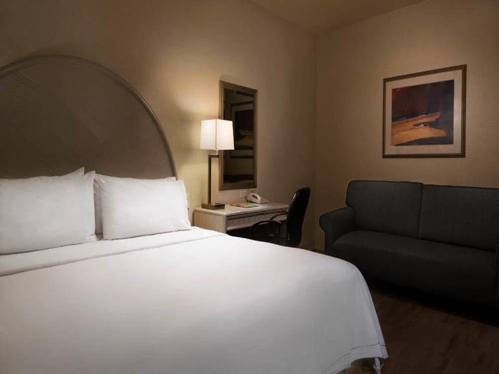 Hotel Express Galerias-san Jeronimo By Ihg Monterrey