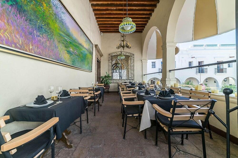 Meson De La Merced Boutique Patio & Queretaro