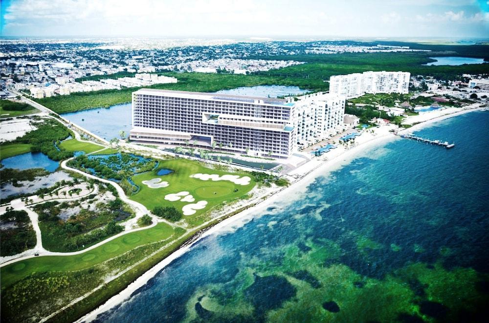 Resort Dreams Vista Golf & Cancun