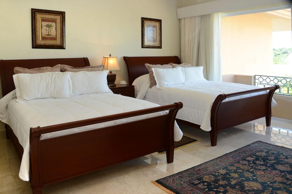 Porto Bello Gran Marina 4*