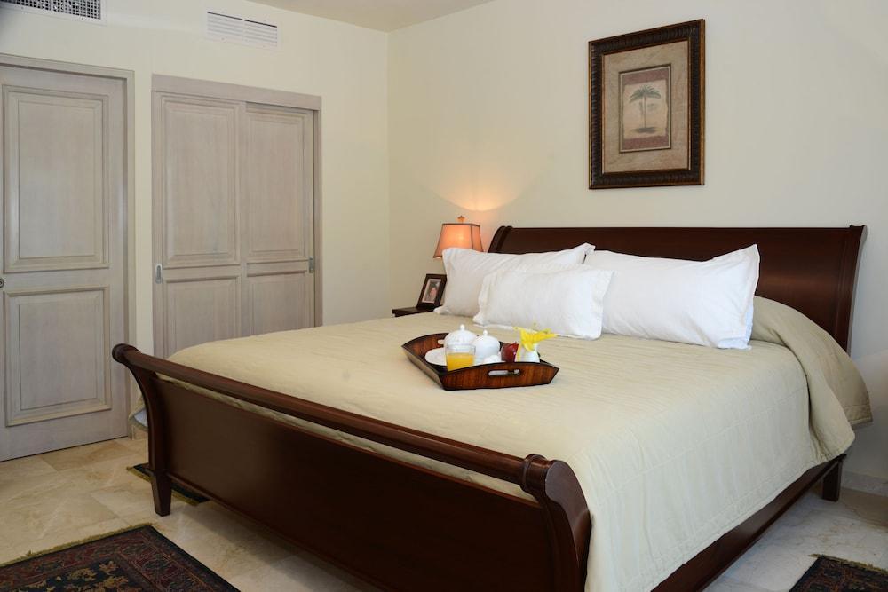 Hotel Porto Bello Gran Marina 4*