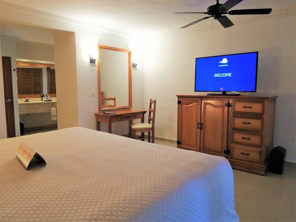 Resort El Dorado Seaside Palms, Catamaran, Cenote & Inclusive (adults Only) Xpu Ha