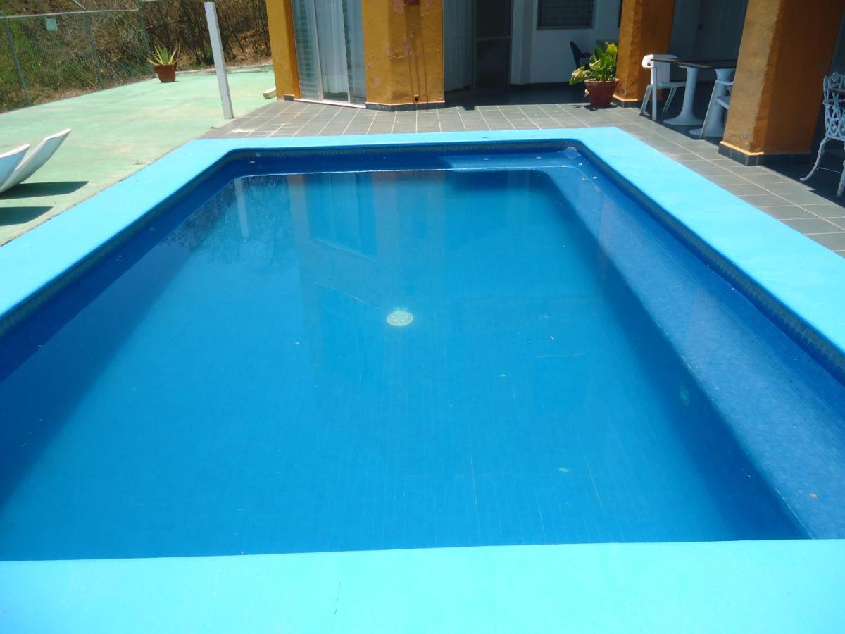 Guest house Casa Mexicana La Reyna 2*
