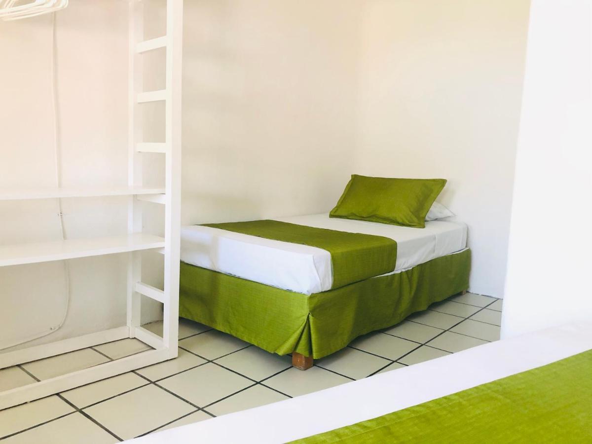 Casa Mexicana La Reyna 2* Manzanillo
