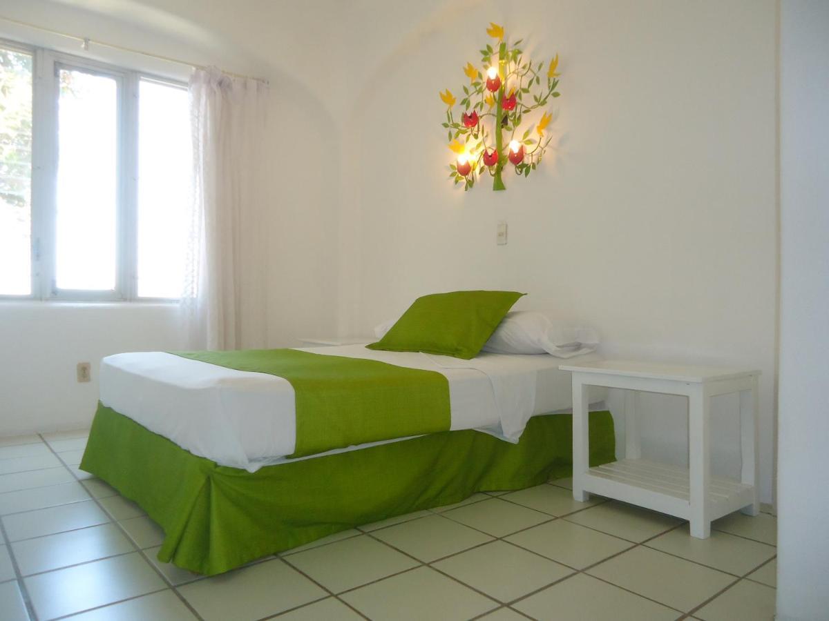 Casa Mexicana La Reyna Manzanillo