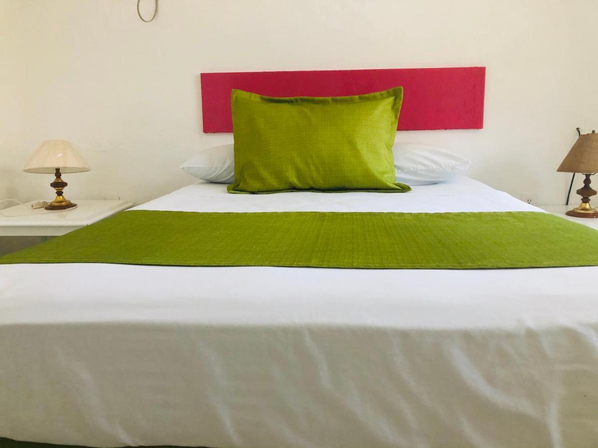 Casa Mexicana La Reyna 2* Manzanillo