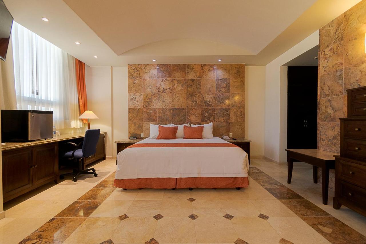 Centro Hotel