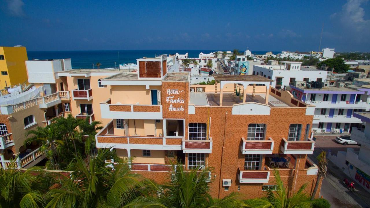 Francis Arlene Adults Only Hotel