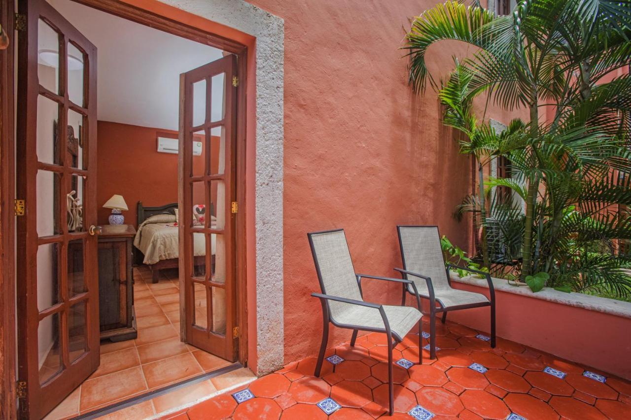 Hacienda San Miguel & 3*