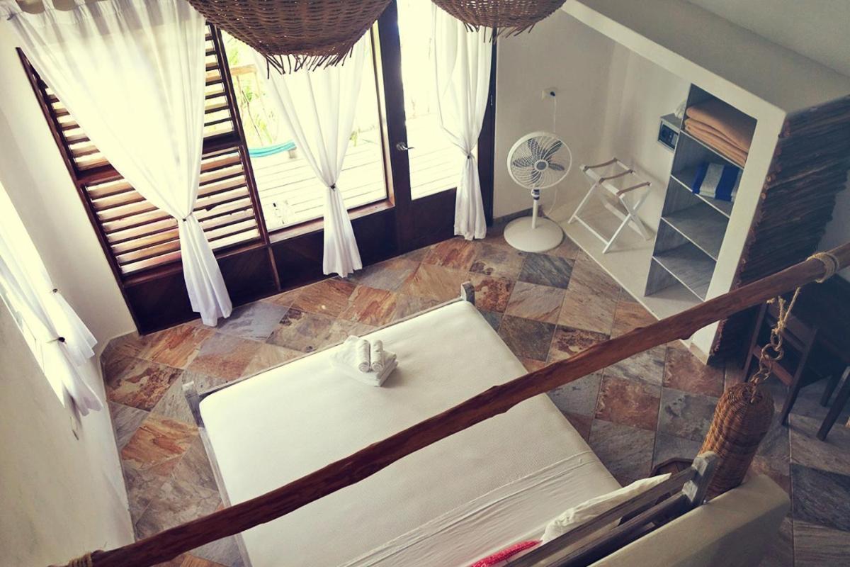 Almaplena Boutique Hotel 3*
