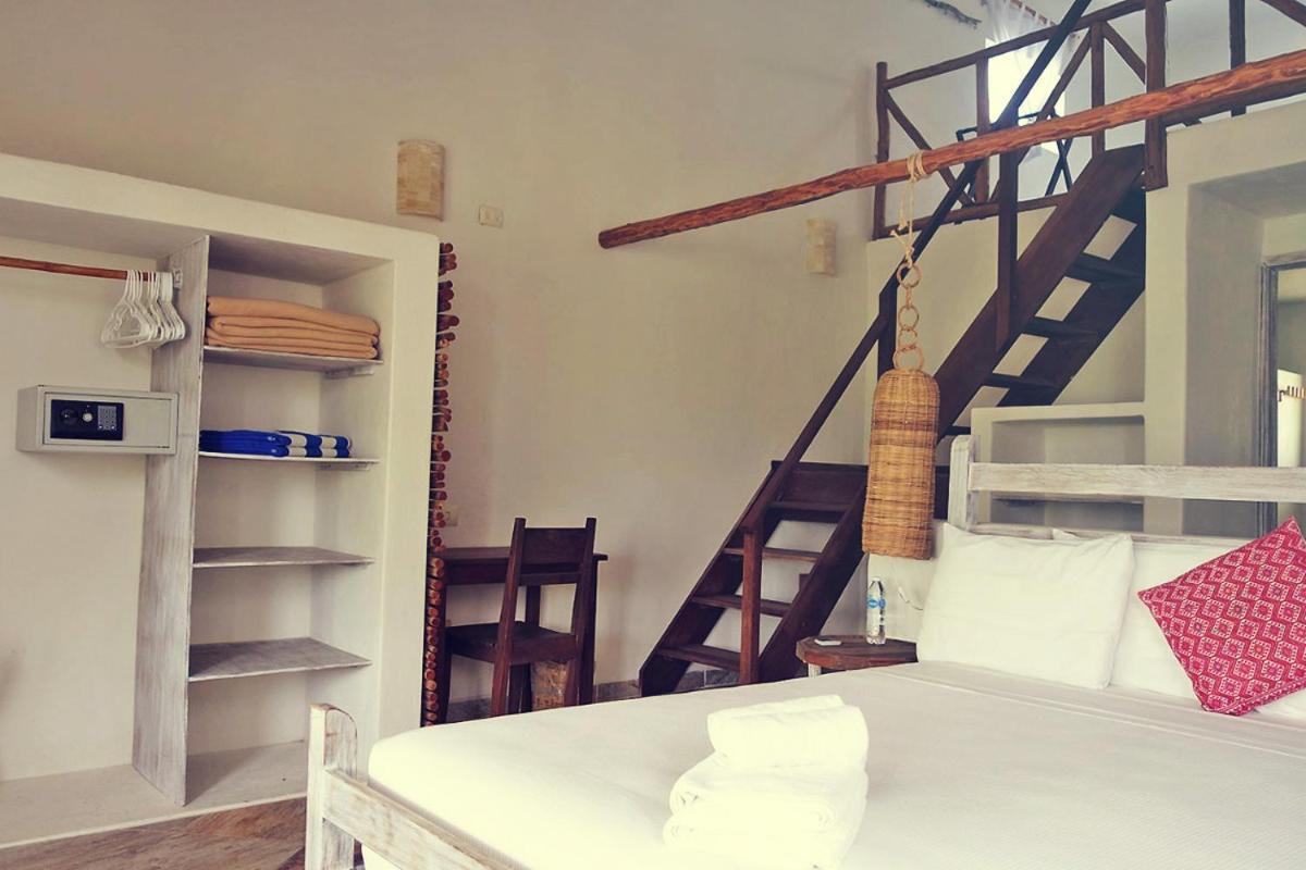 Hotel Almaplena Boutique 3*