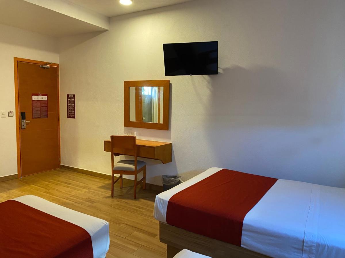 Hotel Lb Manzanillo