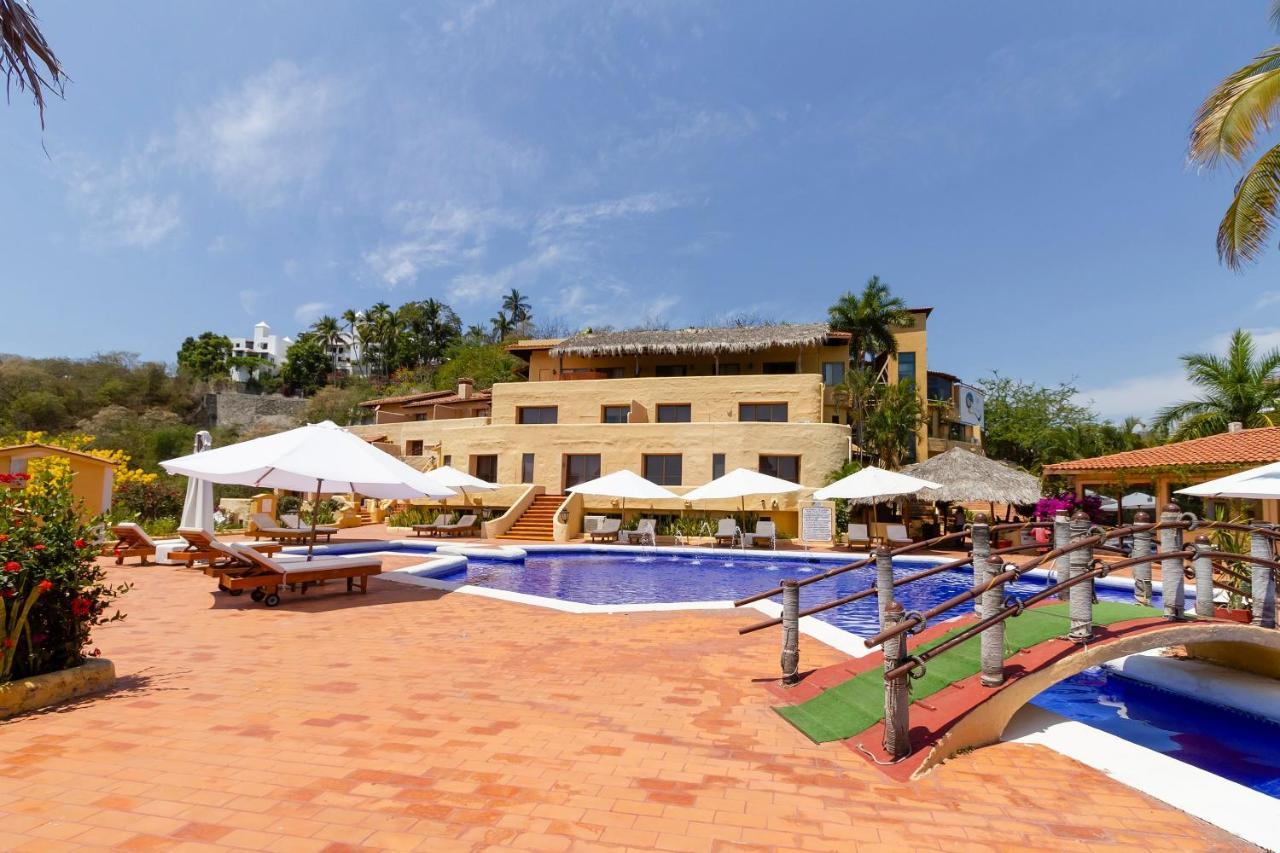 Plaza Tucanes Manzanillo