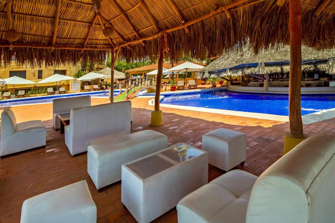 Hotel Plaza Tucanes 4*