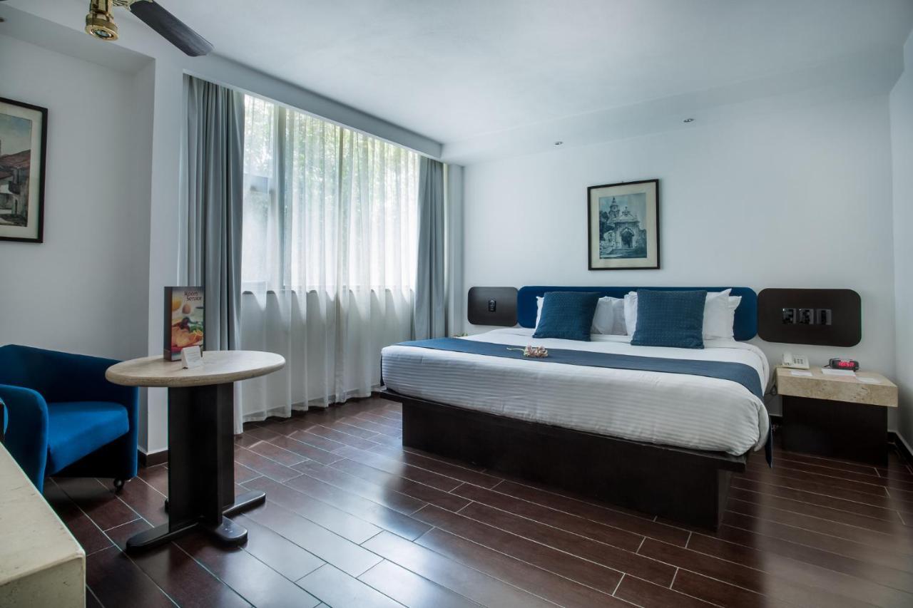 Hotel Real De