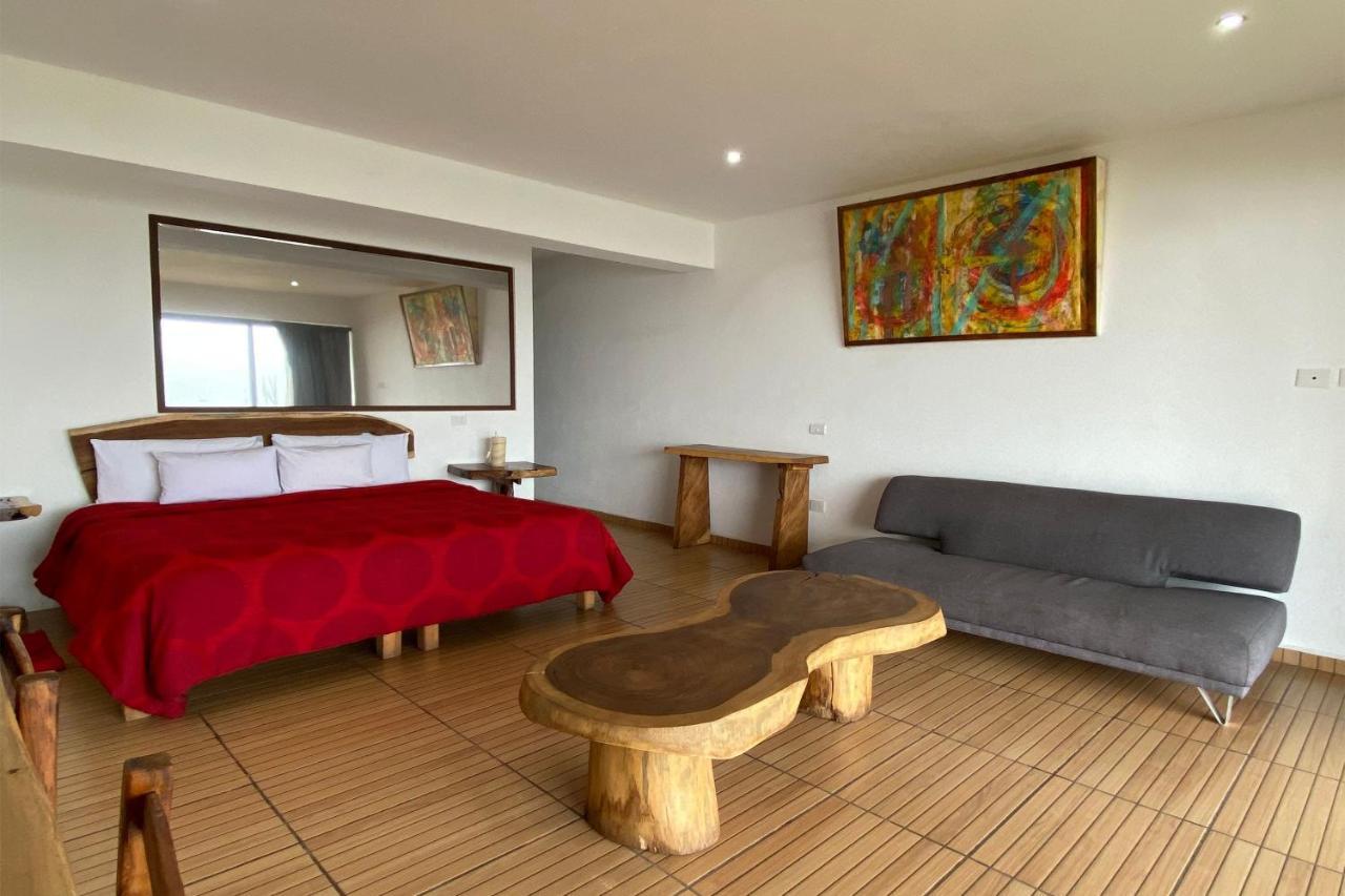 Santa Rosa Hotel