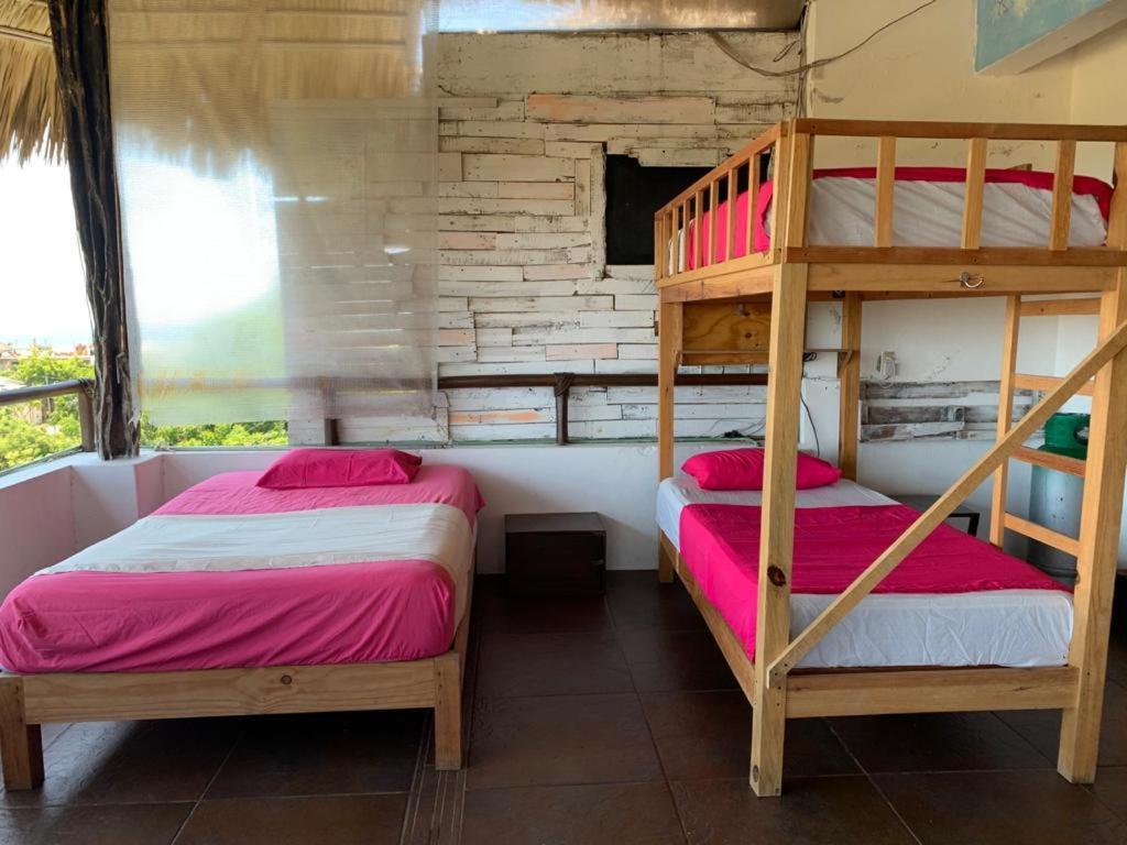 Brisamar Guesthouse *