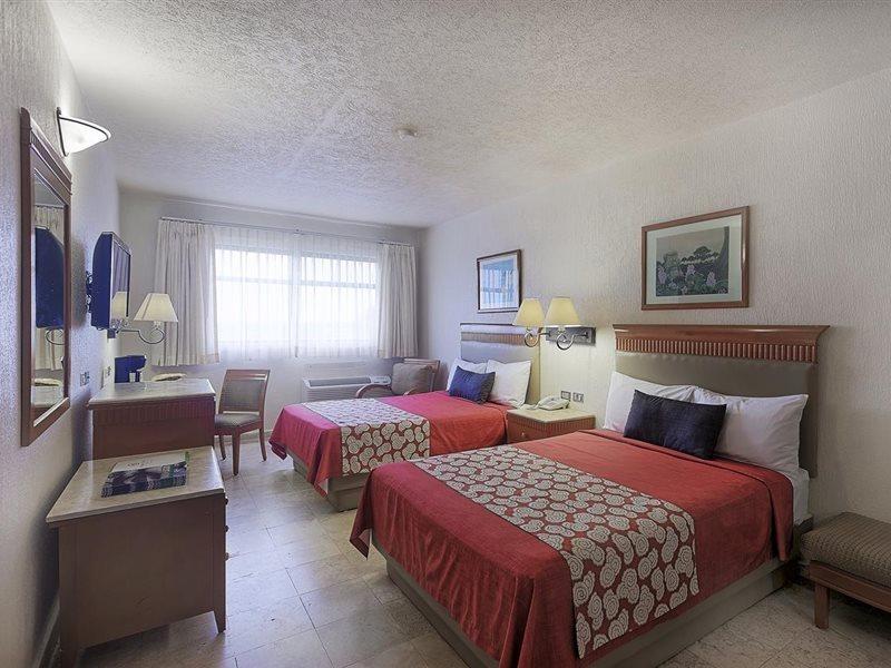 Olmeca Plaza 4*
