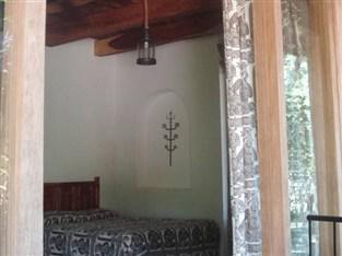 Kolem Jaa Hotel