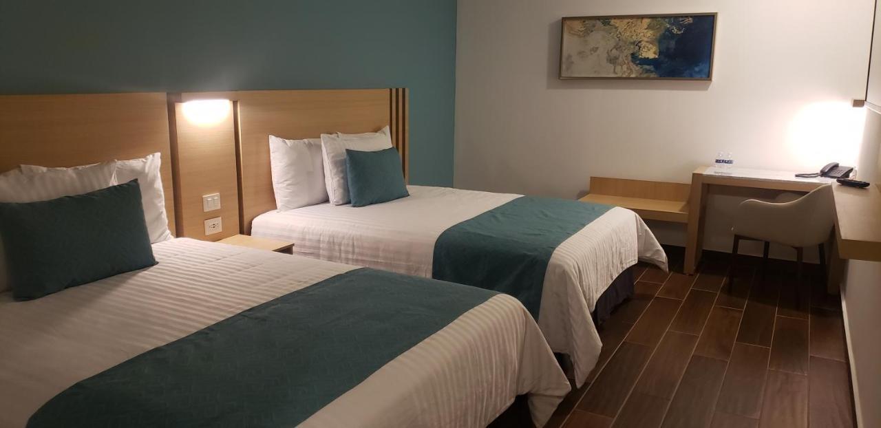 Plaza Sol Hotel 3*