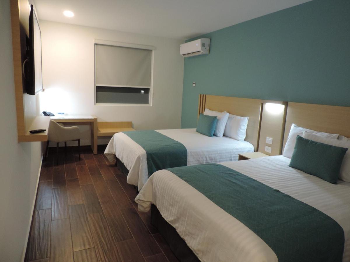 Hotel Plaza Sol