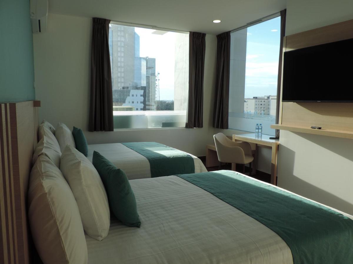 Hotel Plaza Sol 3*