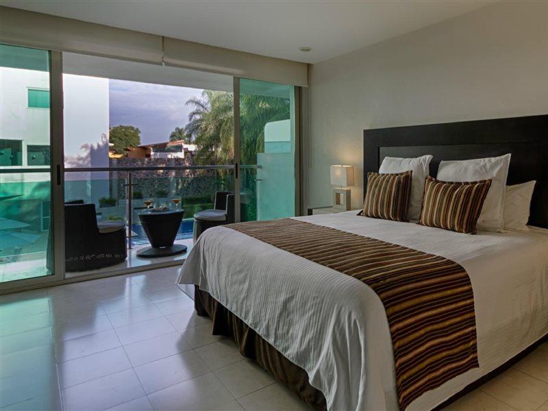 Rio 1300 Hotel