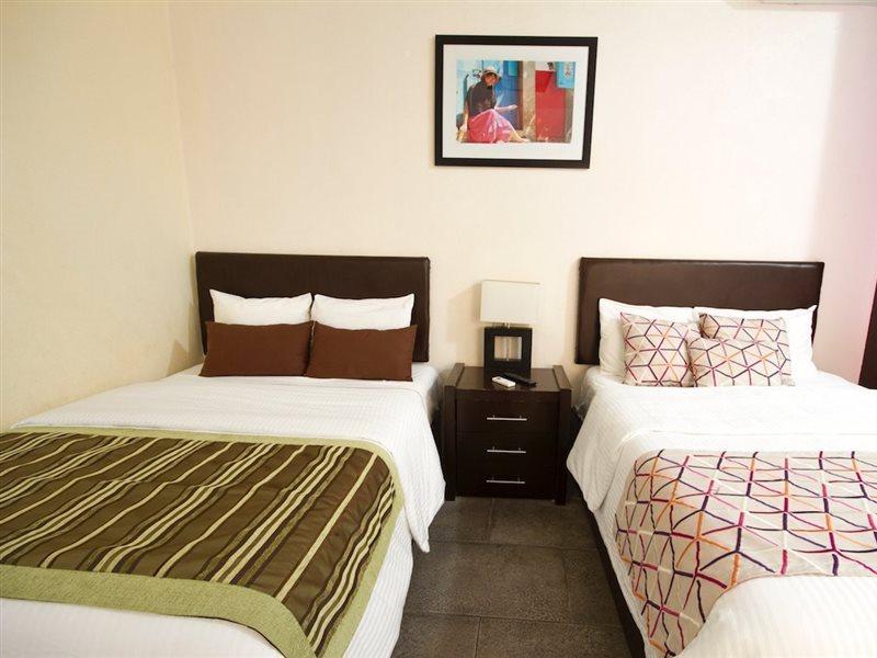 Monte Boutique & Galeria Hotel Leon