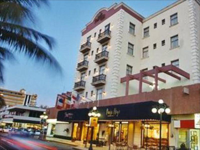Ruiz Milan Hotel
