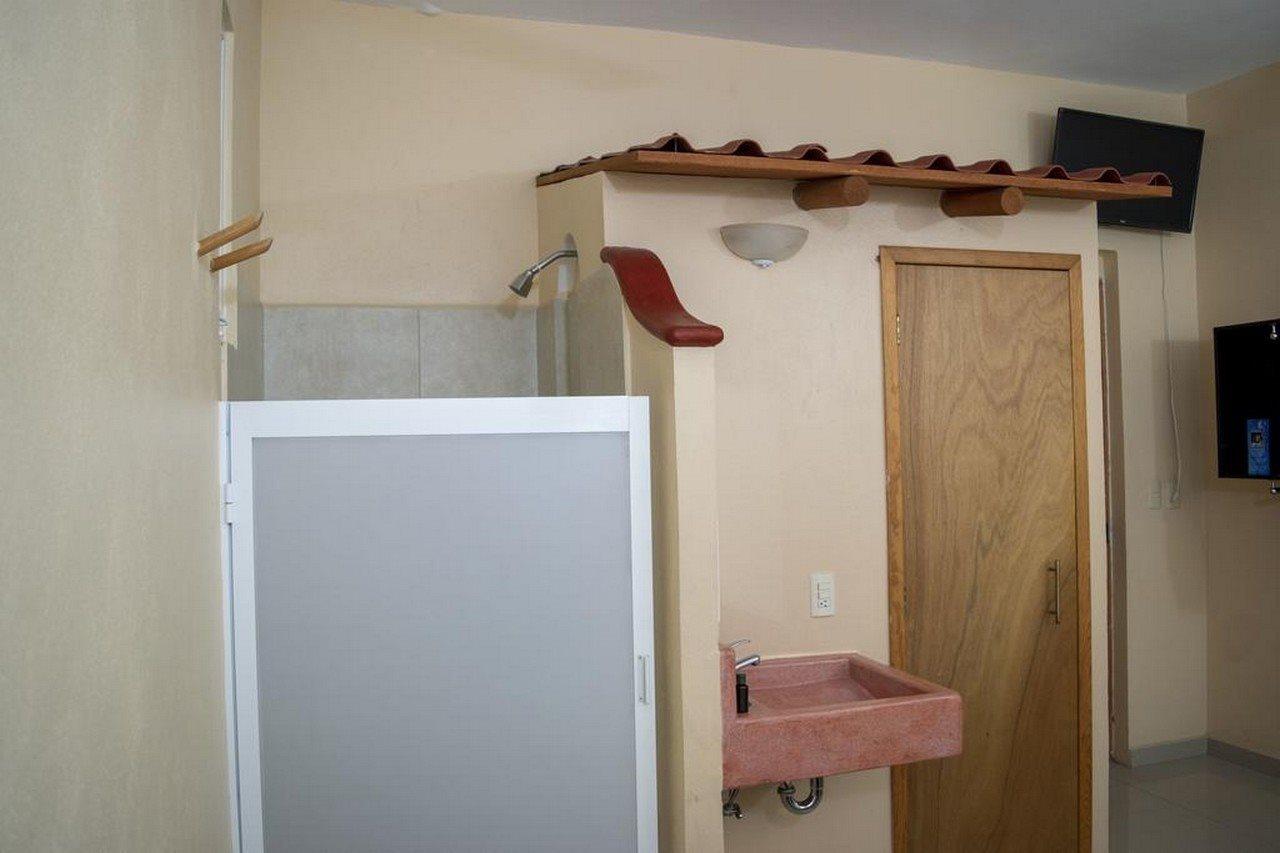 Hotel Zihua Express 2*