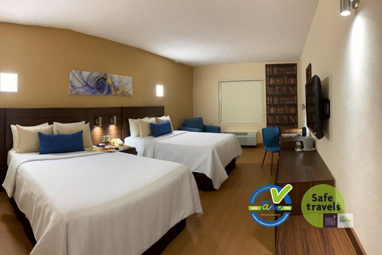 Rio Vista Business High Class Hotel Tampico