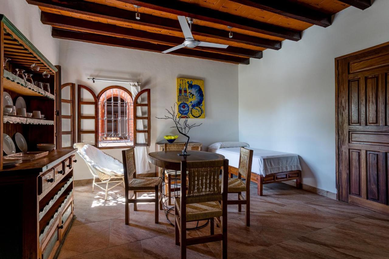 Hotel La Hacienda