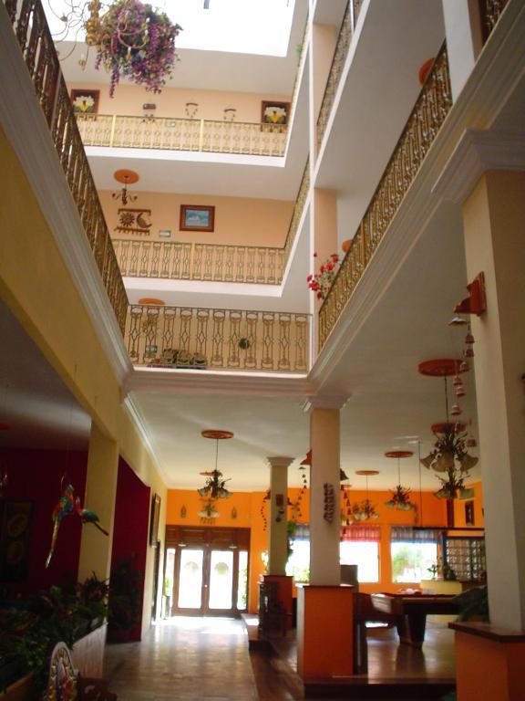 Dona Juana Cecilia Miramar Hotel 4*