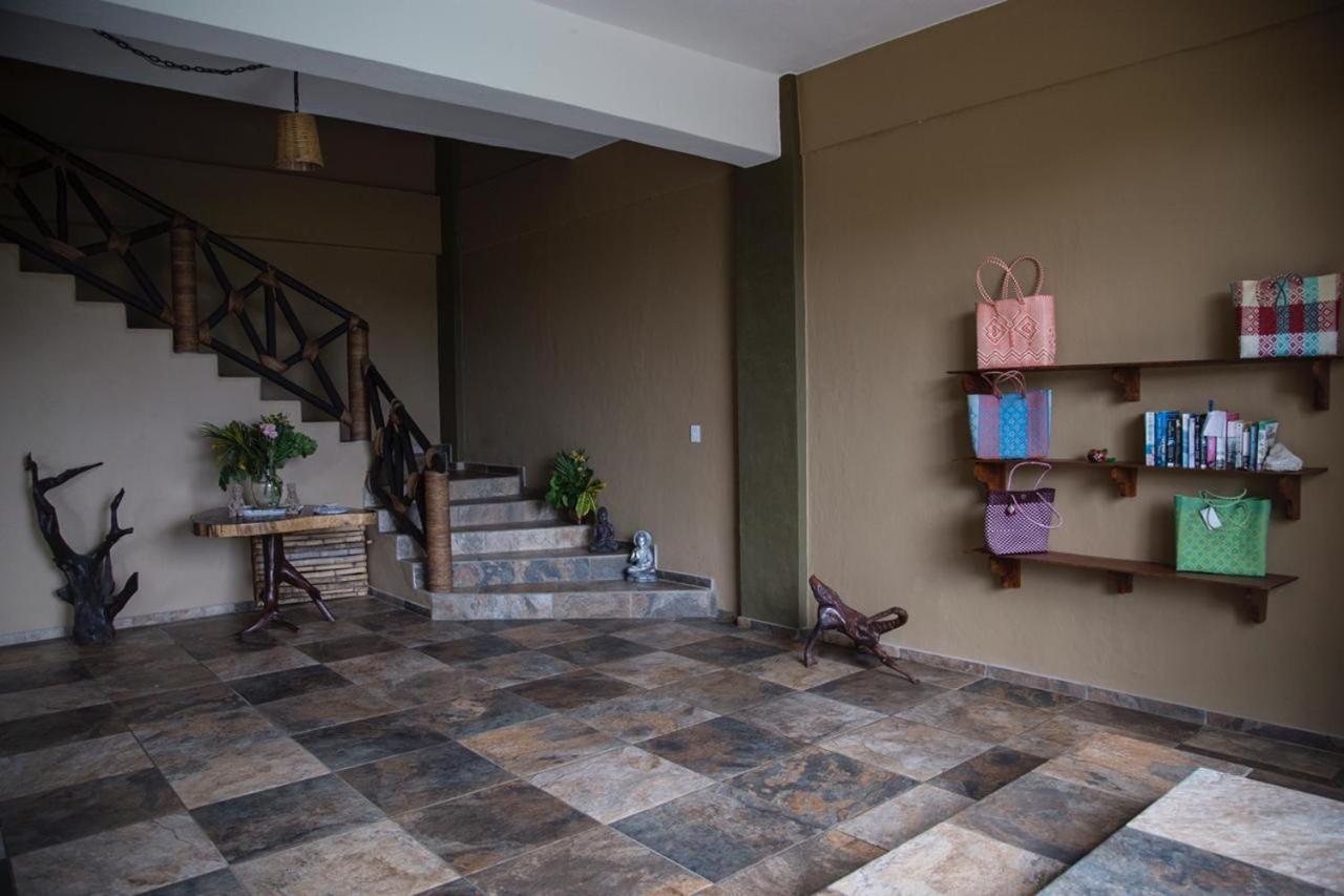 Front Guest house Puerto Escondido (Oaxaca)