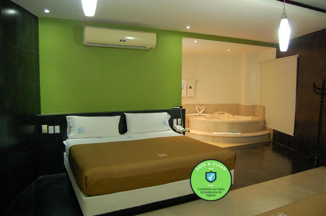 Porto Novo Hotel 3*