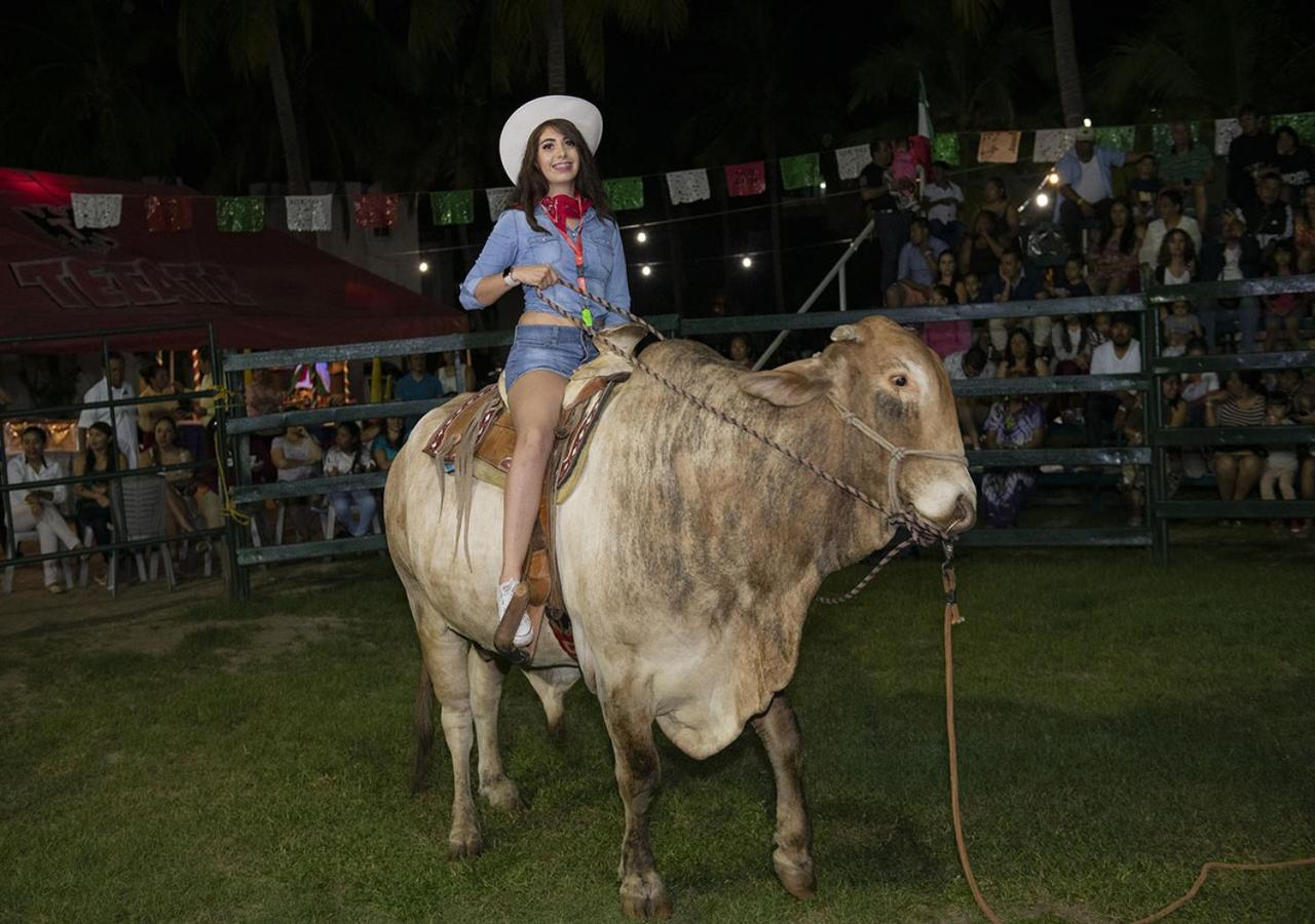 Gran Festivall Hotel Manzanillo