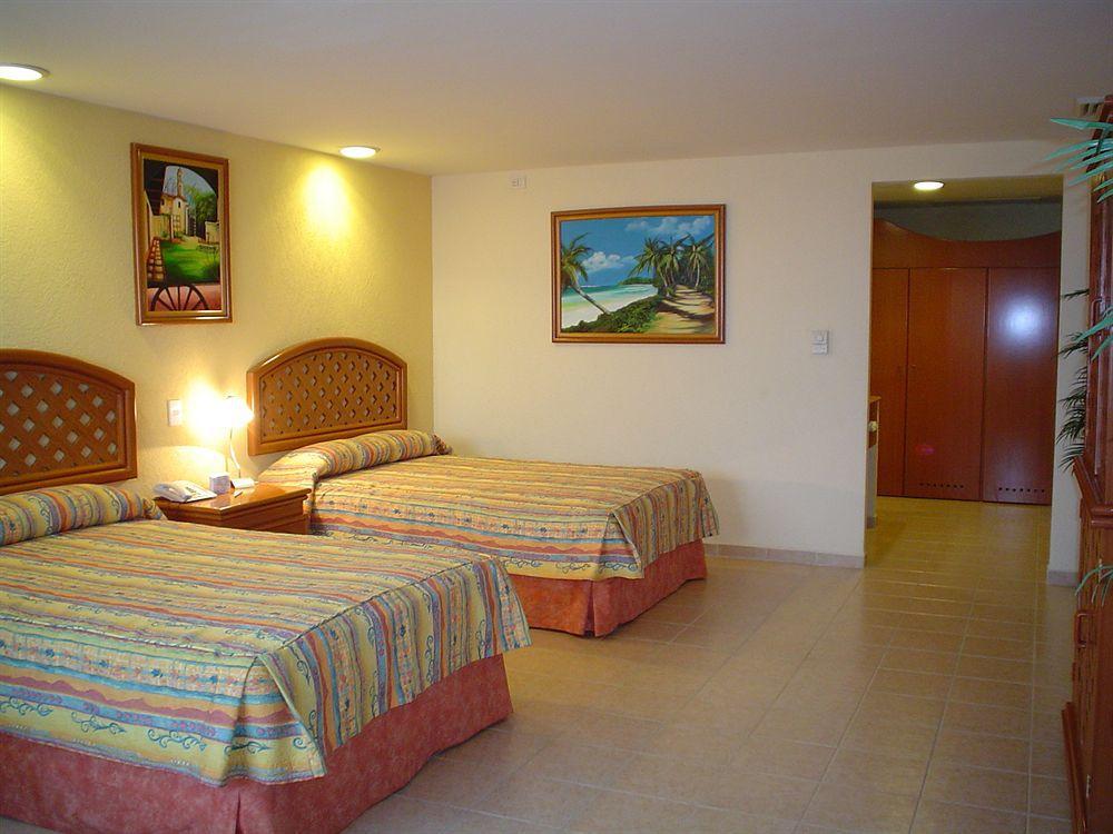 Hotel Mision