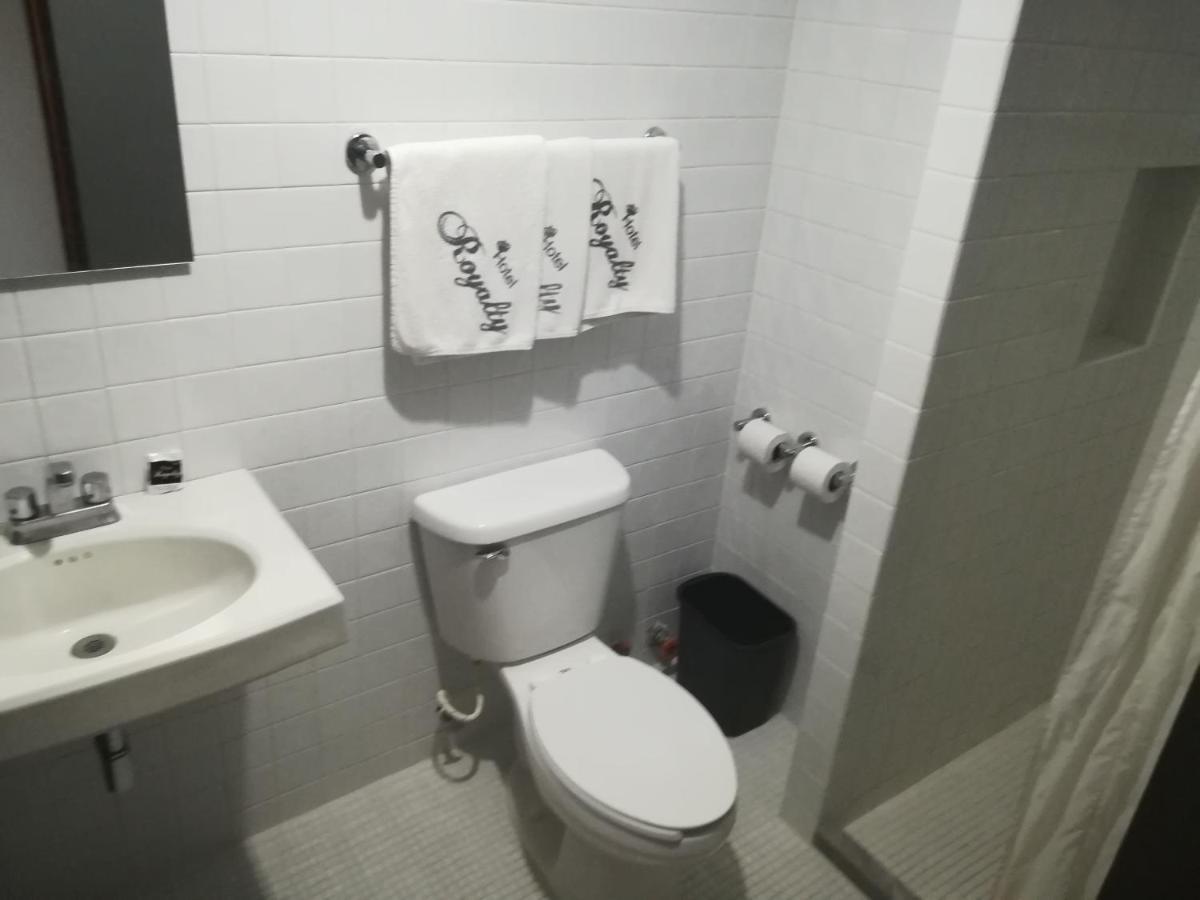 Royalty Hotel 3*