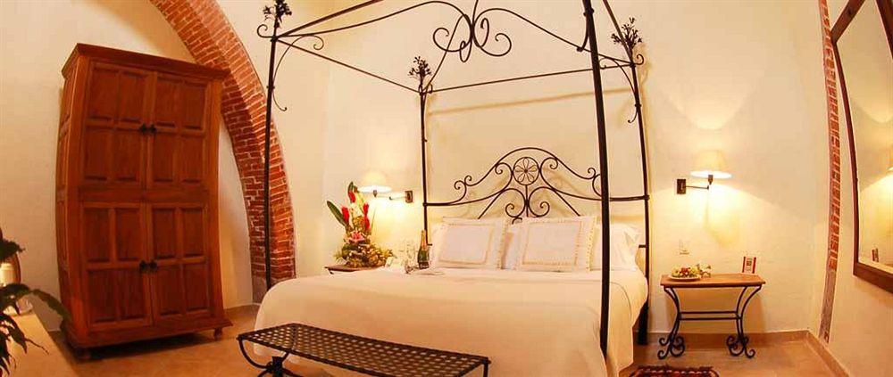 & Hacienda De Cortes 5*