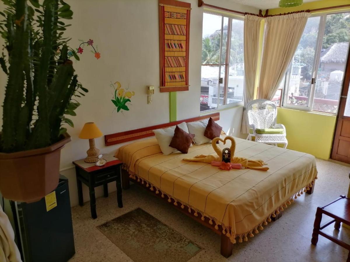 Hotel La Cabana Puerto Angel