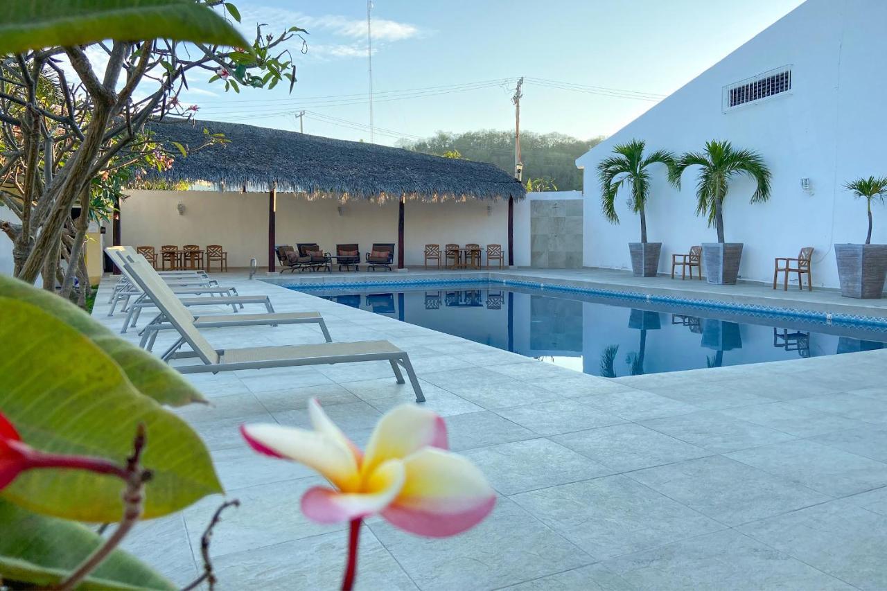 Jaroje Hotel Santa Cruz Huatulco
