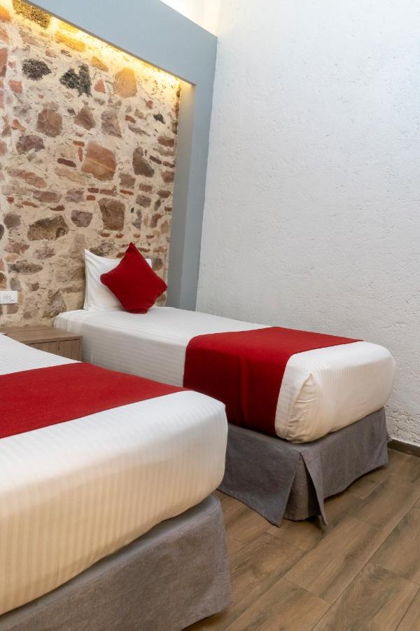 Hidalgo Hotel 3*