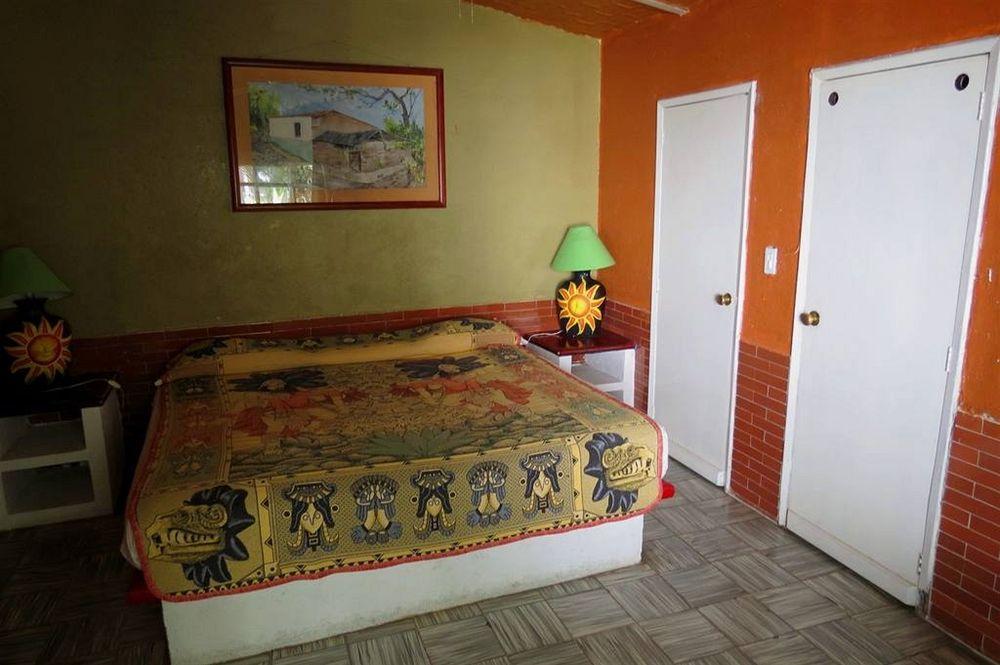 Plaza Hotel Ajijic