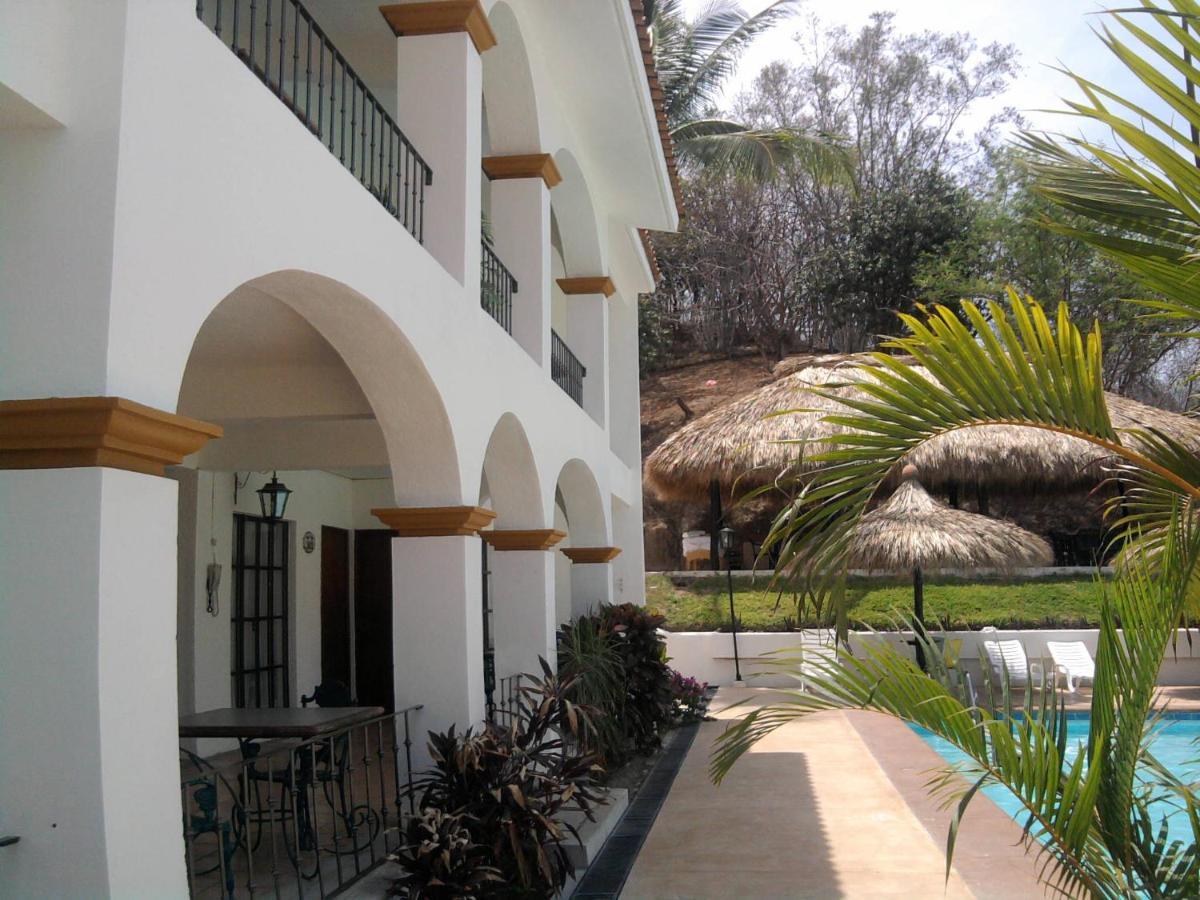 Azul Sirena Huatulco Hotel 4*